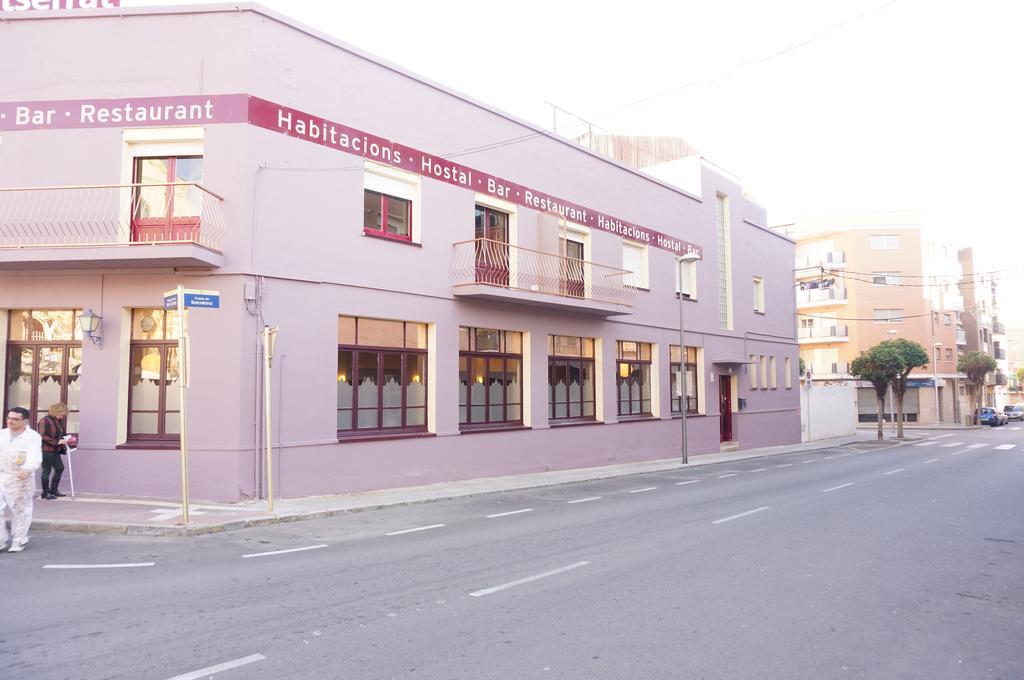 Hostal Fonda Montserrat Cambrils Exterior foto